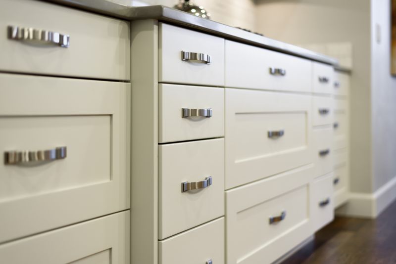 Oak Cabinet Remodeling in Dayton, OH